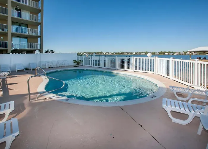 Villagio On Golden Pond