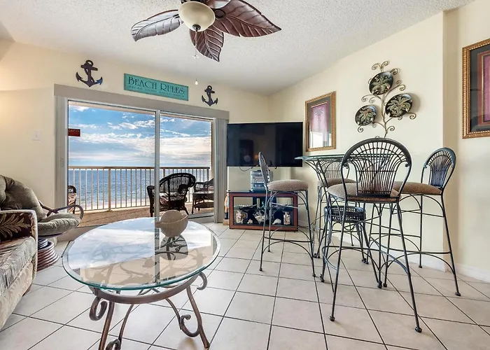 Royal Palms 406