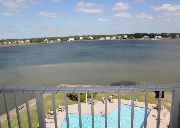 Compass Point 506 By Albvr - Beautiful Lagoon-Front Condo With Great Views, Fishing Pier, Outdoor Pool, Indoor Pool, And Fitness Room