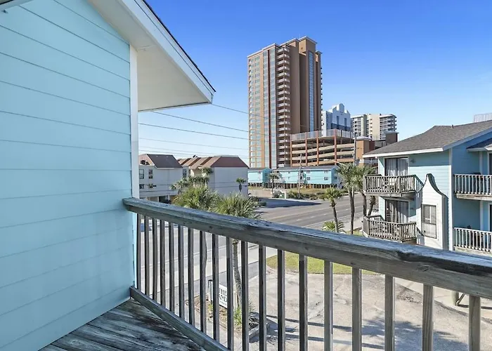 The Sands 102