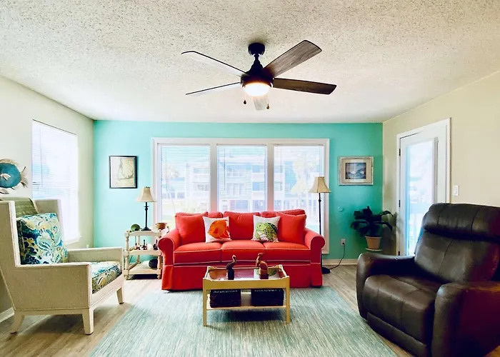 Sea Oats B106 By Albvr - Pet Friendly - Great Renovation And Tons Of Space In This Condo - Outdoor Pools, Pier, And Dedicated Beach Access