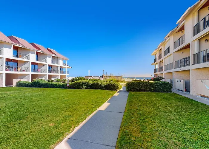 Gulfside Townhomes 6