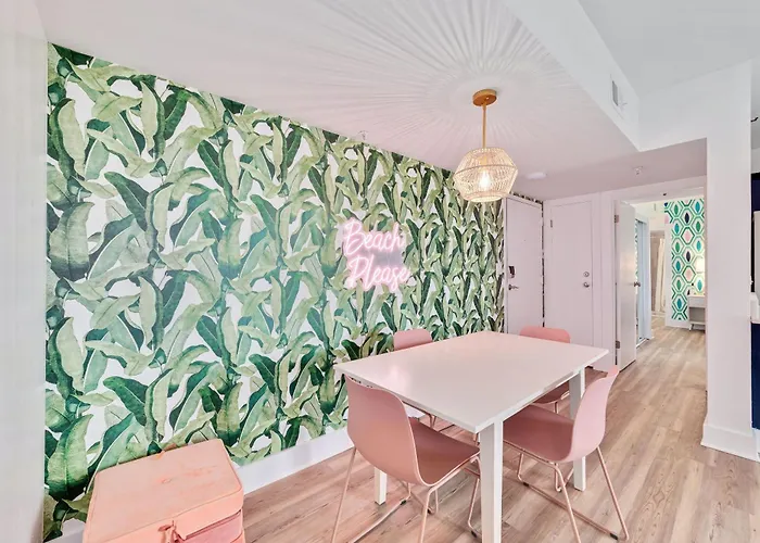 Beach Please Condo 2 Bedroom 2 Bath Sleeps 6