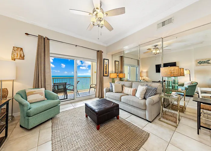 Royal Palms 1303