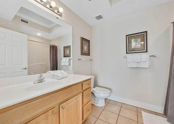 Crystal Shores West 306