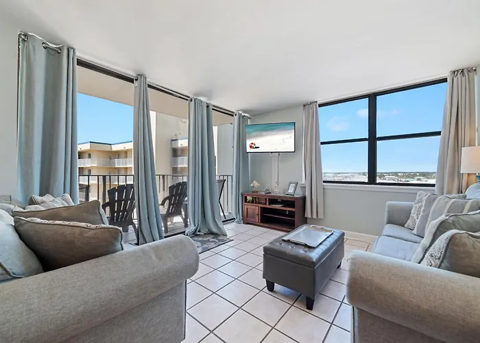Gulf House 605