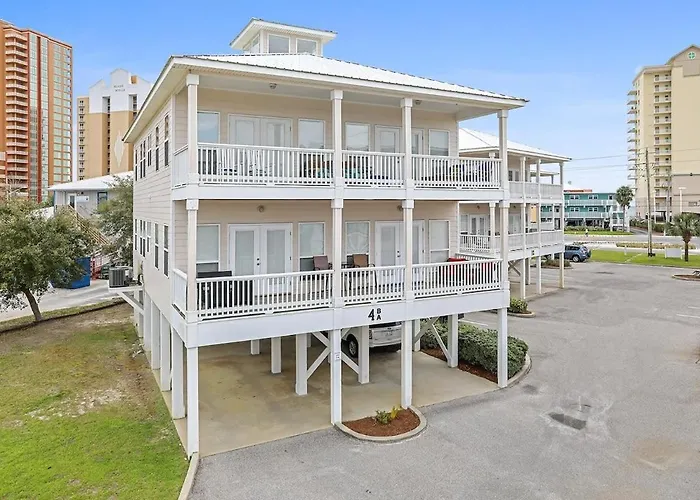 Bama Barefoot Beach House- Near Beach Pool