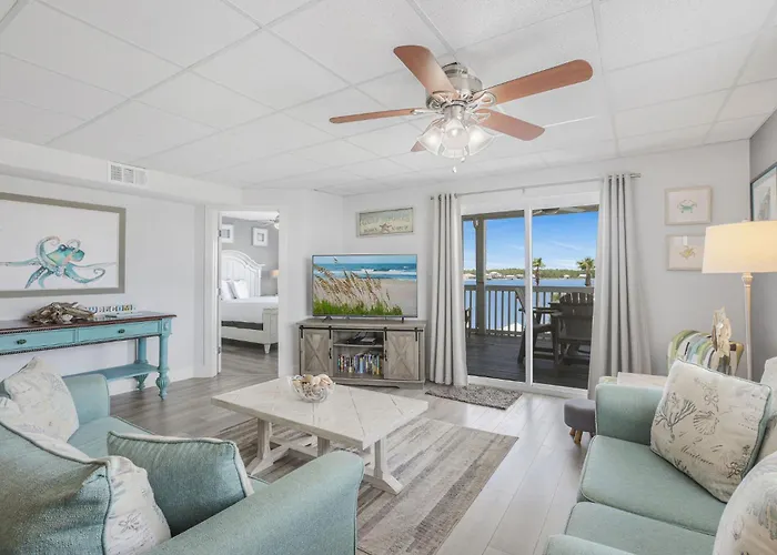 Lagoon Landing 207- Best Of Beach & Lagoon