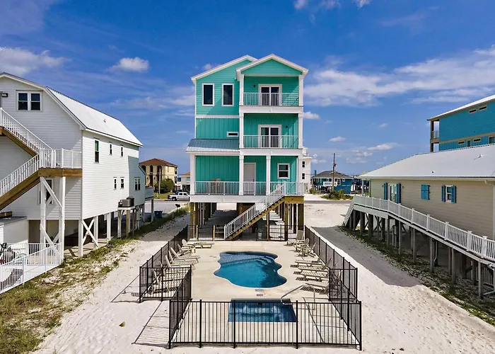 Absolutely Beachy 5 Bedroom Lockout