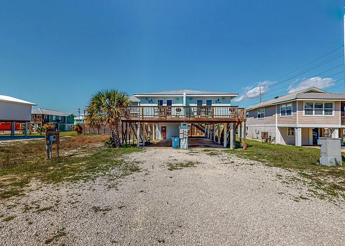 The Sand & Surf Beach House A & B