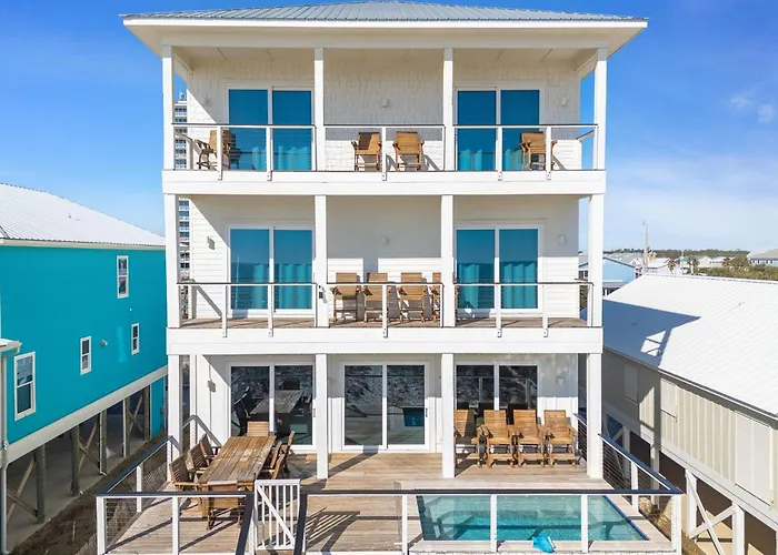 Shipfaced Beach House