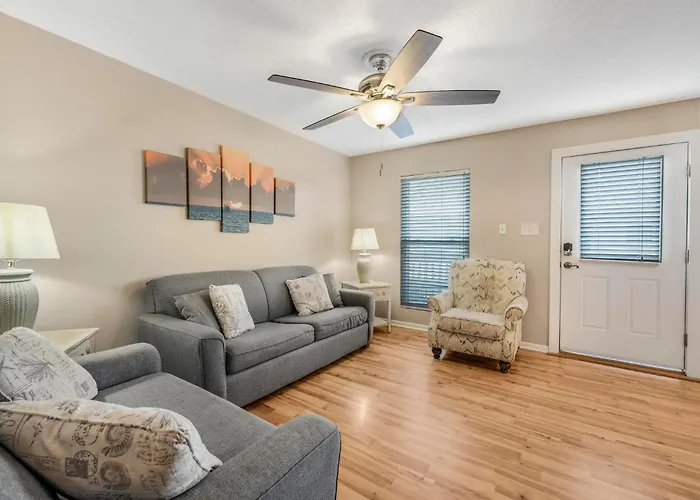 Beach Front 603 By Vacation Homes Collection