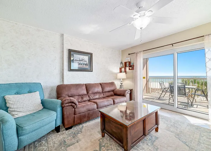 Royal Palms 208