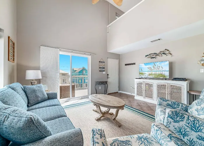 Lagoon Landing 301