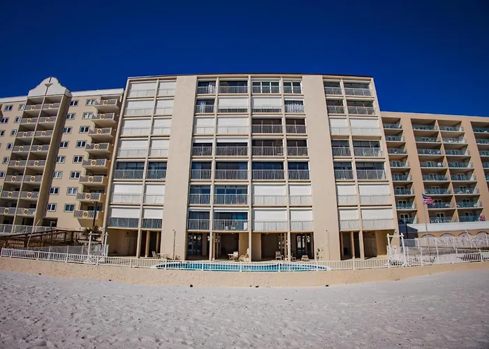 Edgewater 33
