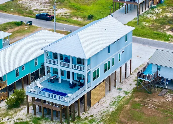 Private Heated Pool With Elevator Access & Free Activities