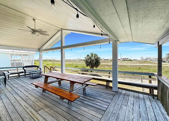 Bungalow By The Bay With Free Activities