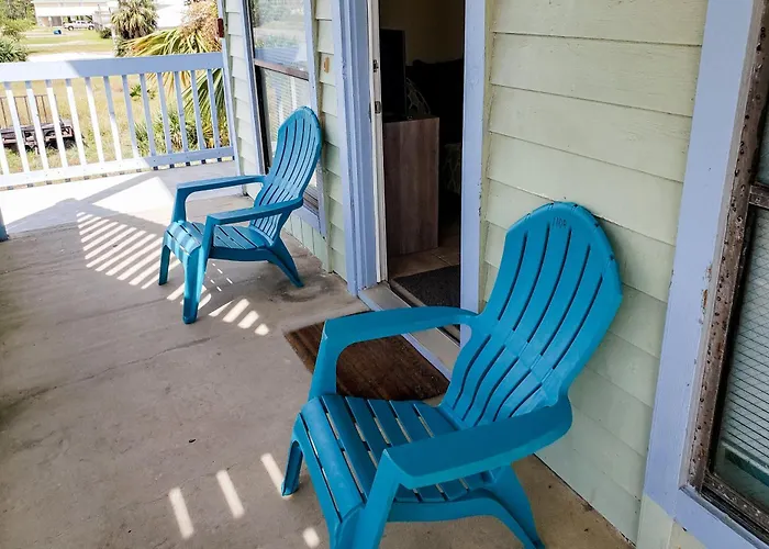The Cove B206