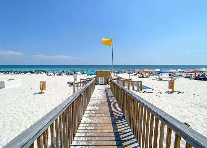Avalon 1807 -Beachfront Condo-Amazing Views-On-Site Restaurants-Arcade-Spa