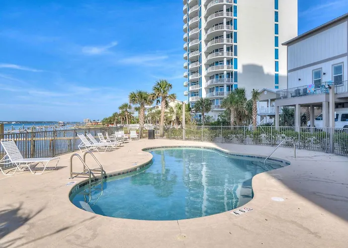 Little Lagoon Cottage For 8 - Free Activities