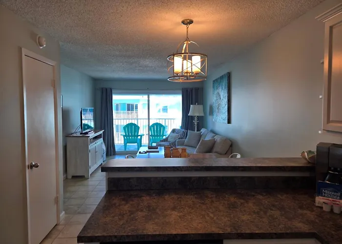 Top Floor Beachside Condo In Gulf Shores Sleeps 6