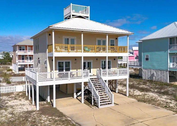 Vitamin Sea 3 Min Walk To The Beach Sleeps 13