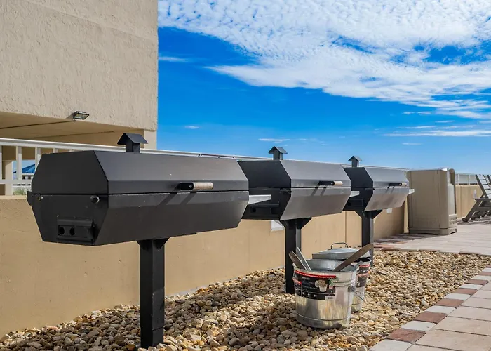 Phoenix Gulf Towers 805