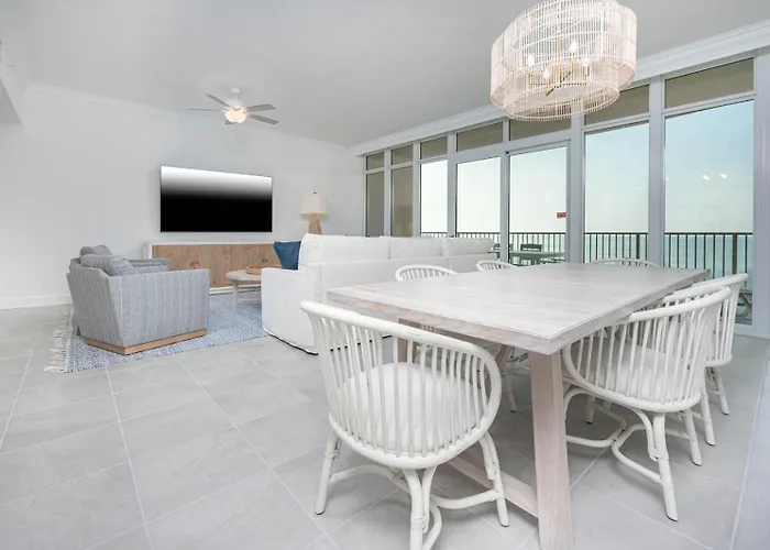 Phoenix Gulf Towers 1506