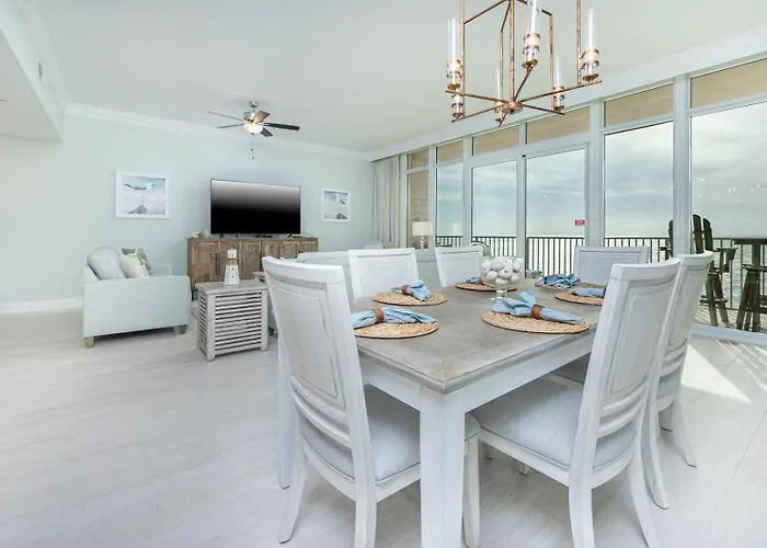 Phoenix Gulf Towers 1202