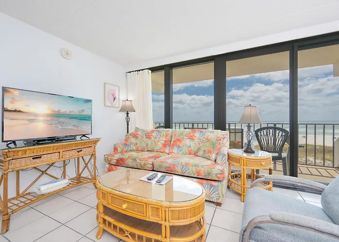 Island Winds East 305