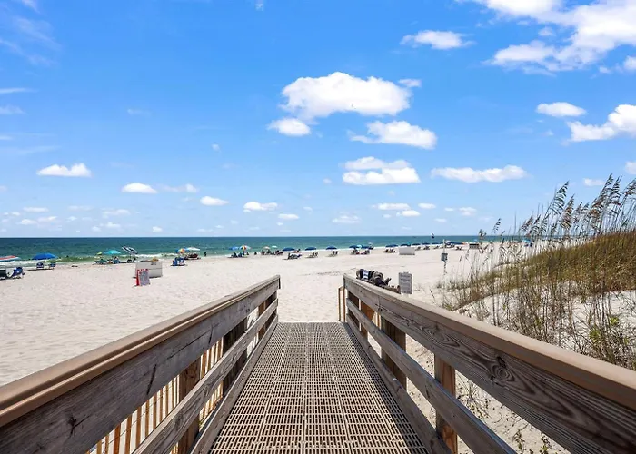 Lucky 711 Island Winds East 3Bd, 2Ba Condo