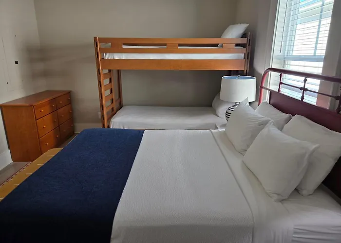 New Listing! Luxury Home, Sleeps 10 W/ Shared Pool