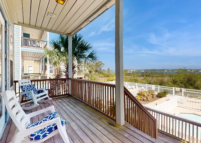 Lagoon-Front Dog-Friendly Duplex With Heated Outdoor Pool Hot Tub & Central Ac