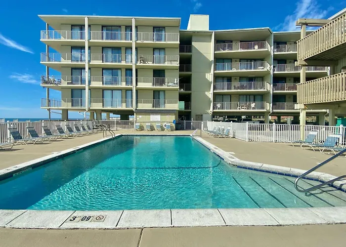 Gulf Village 114 By Albvr - Coastal Comfort Just Steps From The Beach!