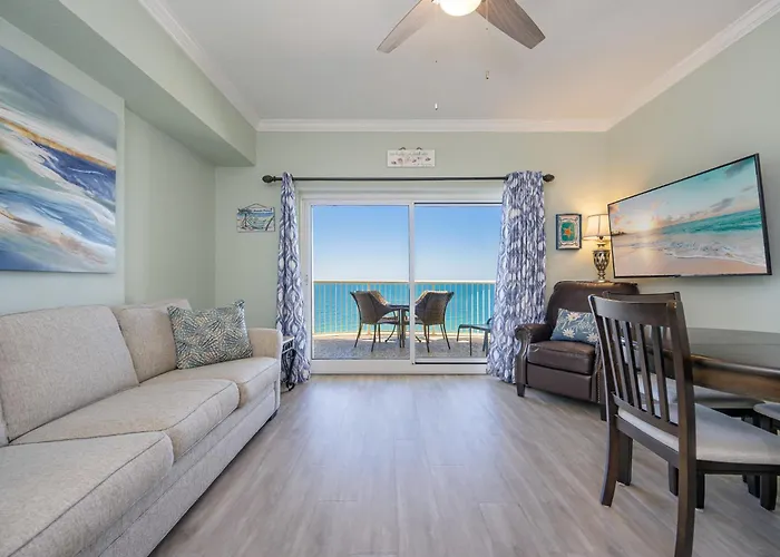 Royal Palms 1404