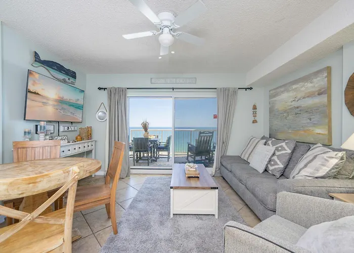 Royal Palms 1007