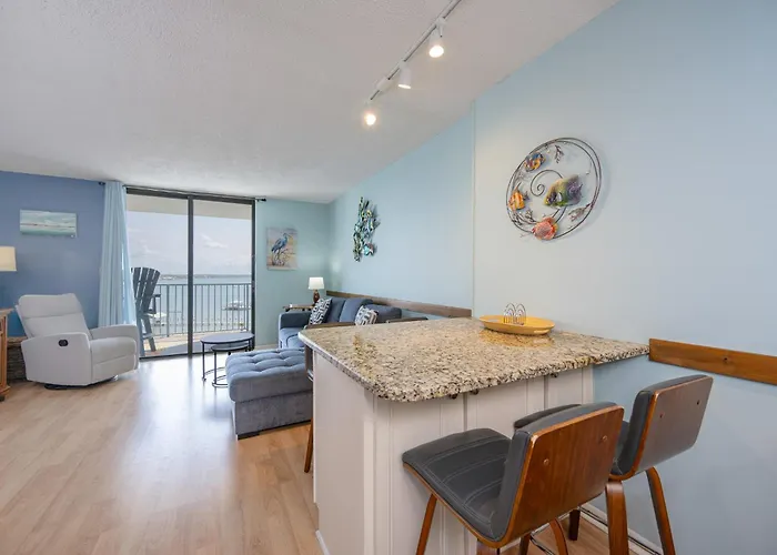 Gulf Shores Surf & Racquet 702B Condo