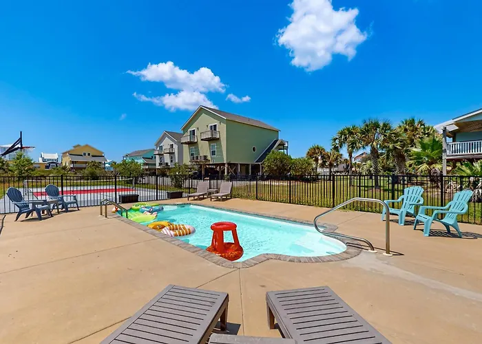 Dog-Friendly Home With Private Pool Hot Tub & Pickleball Basketball Court