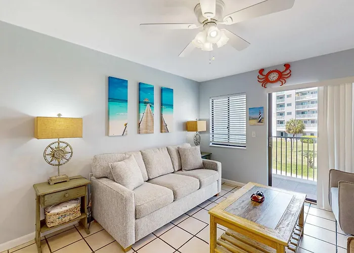 Ocean-View Condo With Pools Fitness Center Beach Access And Golf