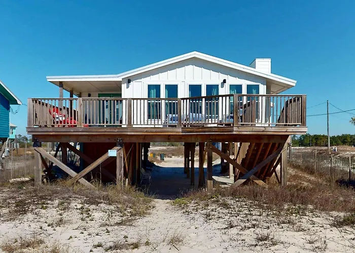 4Th-Floor Gulf-Front Condo With Shared Outdoor Pool Central Ac Private Balcony