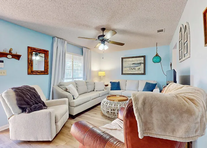 Cozy Home With Sunroom Wifi Washer & Dryer & Near The Beach
