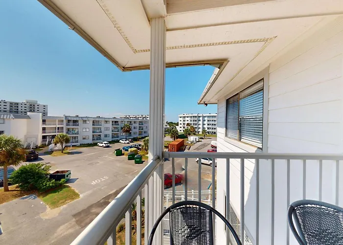 Beachfront Condo With 2 Pools Gulf Views Hot Tub & Cozy Balcony