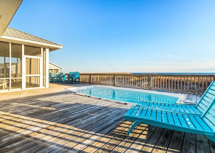 Beachfront Retreat With Private Pool Wraparound Deck & Screened-In Porch