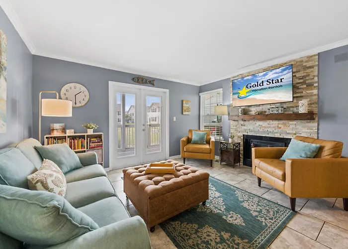 Cozy Condo Near Baseball Fields And Zoo- Pool | Tennis Courts | Pickleball