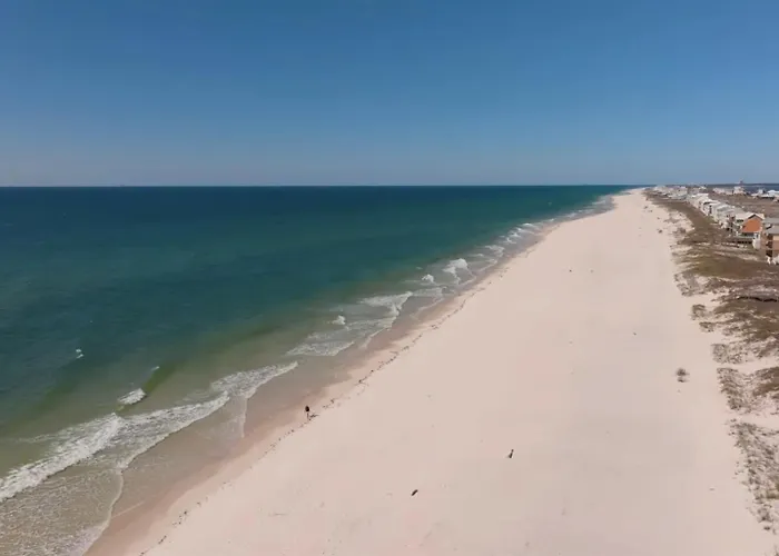 Steps To Gulf Beach & Private Lagoon Amenities