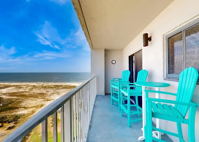 Top Floor Condo With Panoramic Gulf And Bay Views And Beach Gear