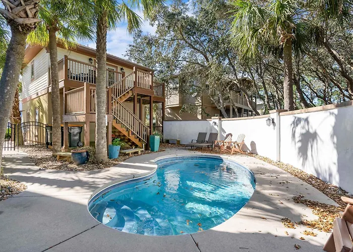 Elegant House & Guesthouse With Private Pool On-Site Golf & Wraparound Porch