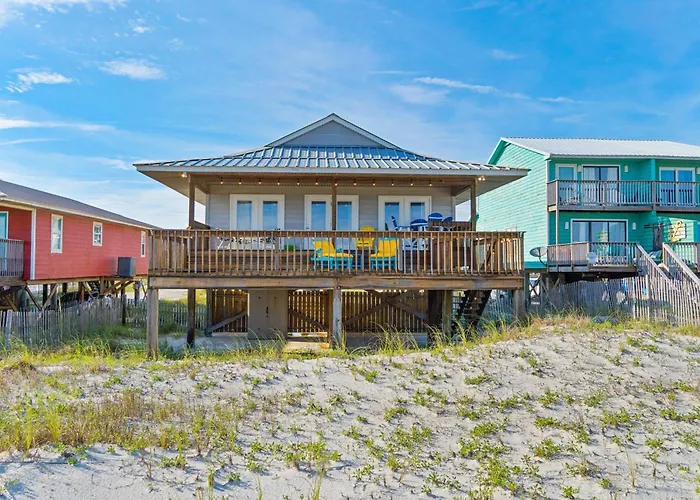Lovely Beachfront Home With Balcony Central Ac & Washer Dryer