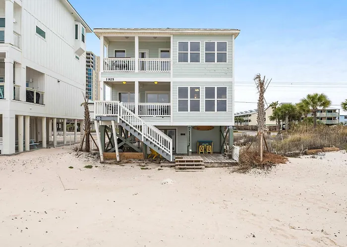 Gorgeous Beachfront House With Private Balcony Free Wifi & Central Ac