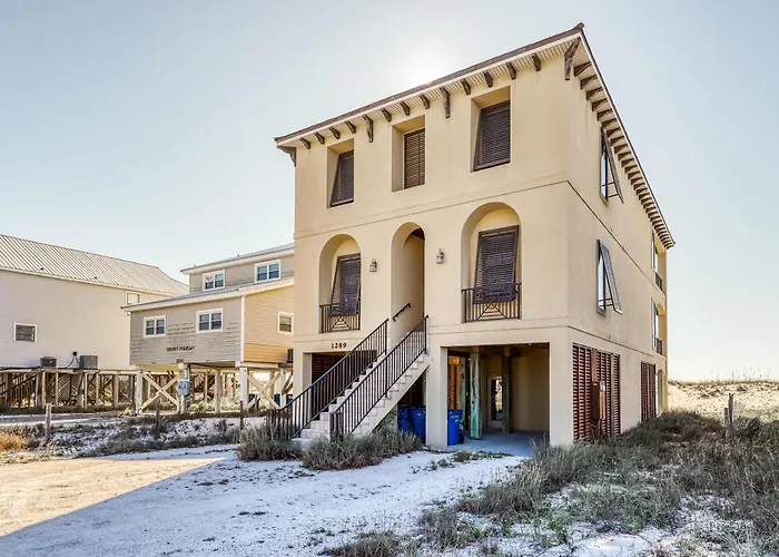 Luxurious Gulf-Front Home W Direct Beach Access Close To Shops & Dining